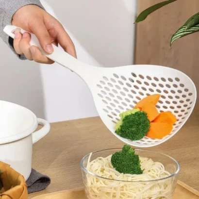 Scoop Strainer Scoop /Noodle Dumpling Colander / Household Cooking Scoop Colander Kitchen Accessories